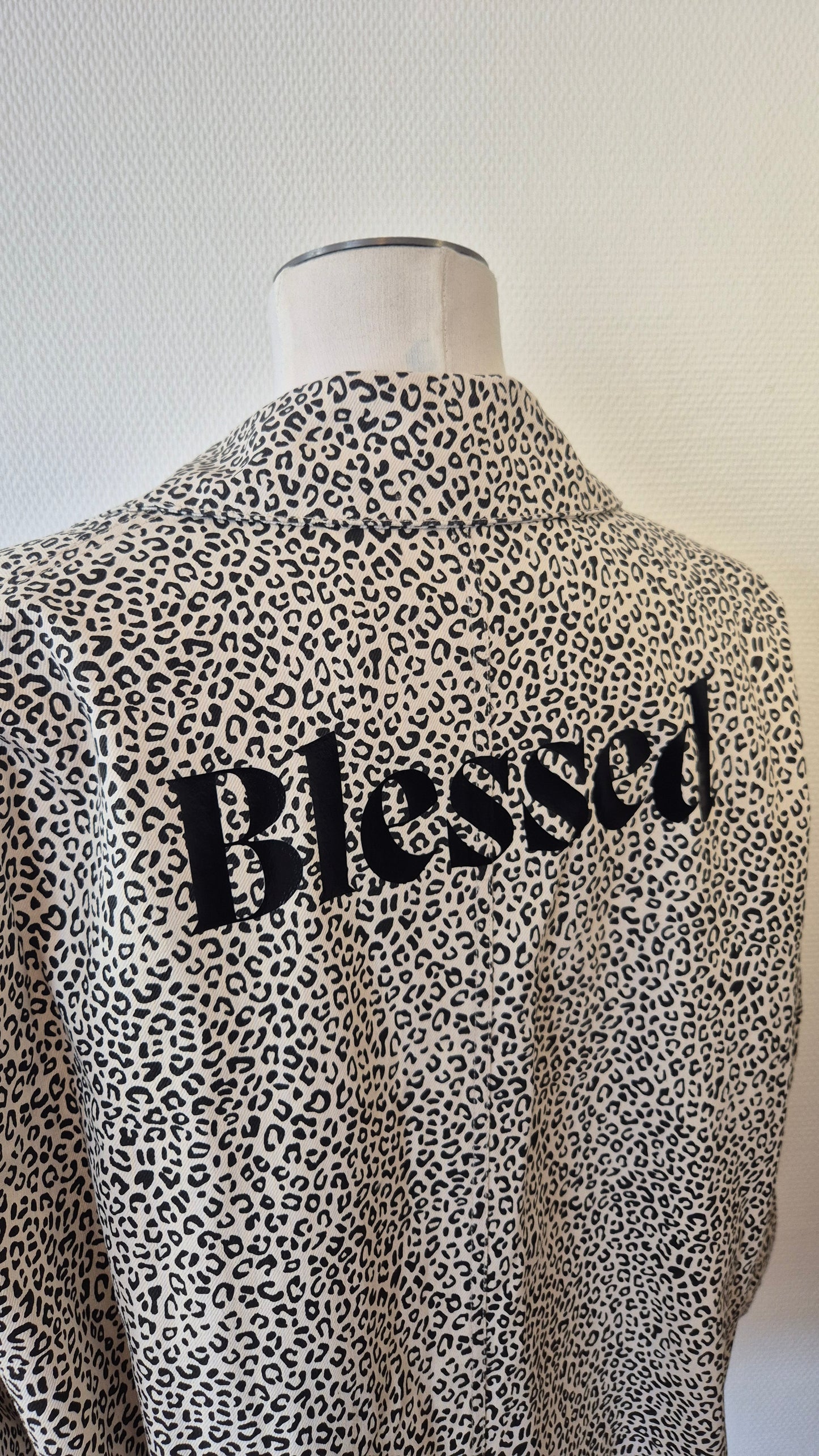 Veste imprimé léopard "BLESSED"