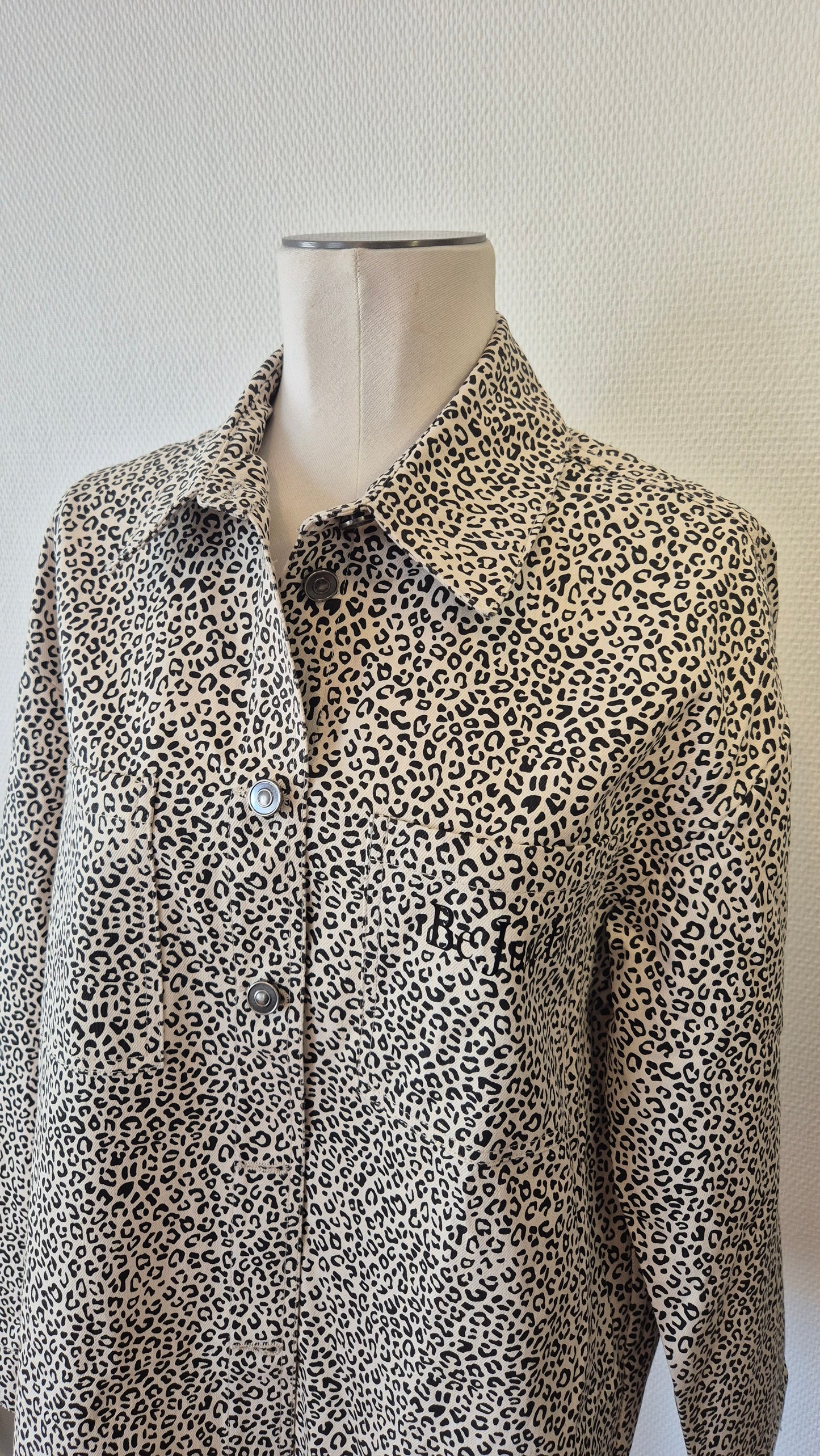 Veste imprimé léopard "BLESSED"