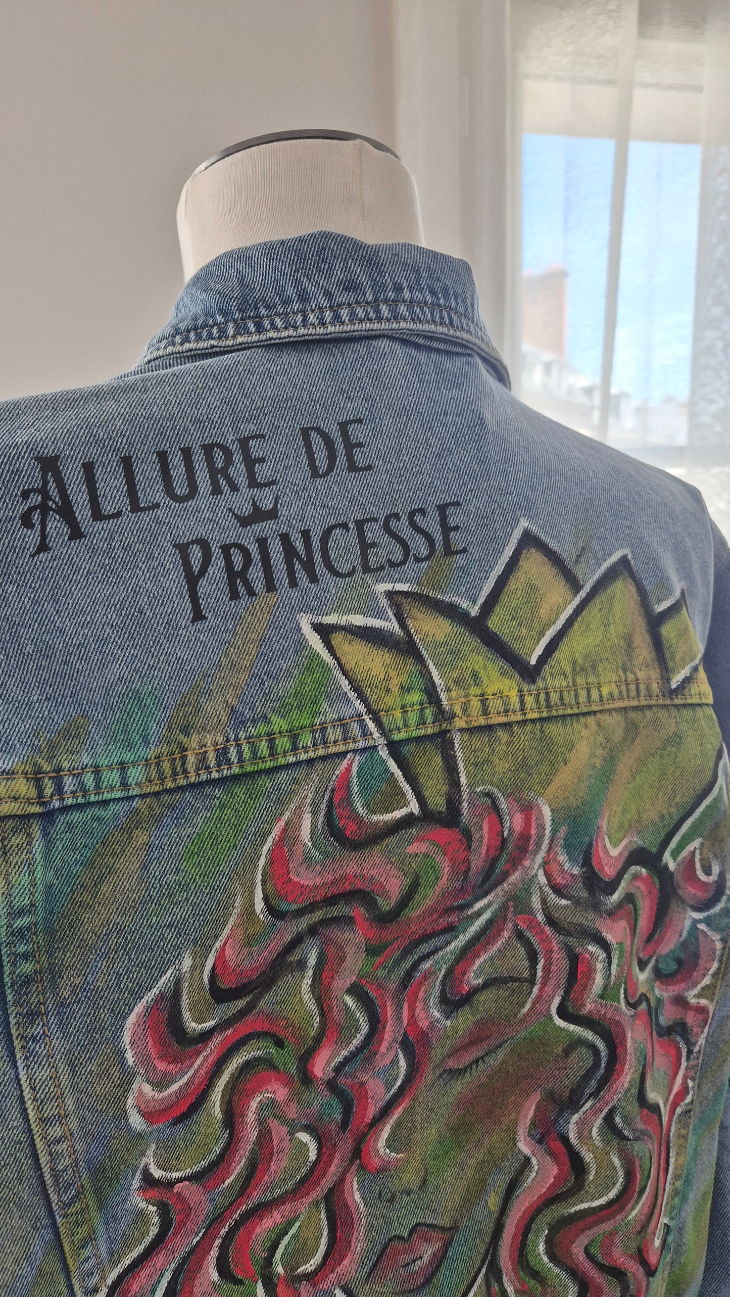Veste en jeans "Allure de princesse"