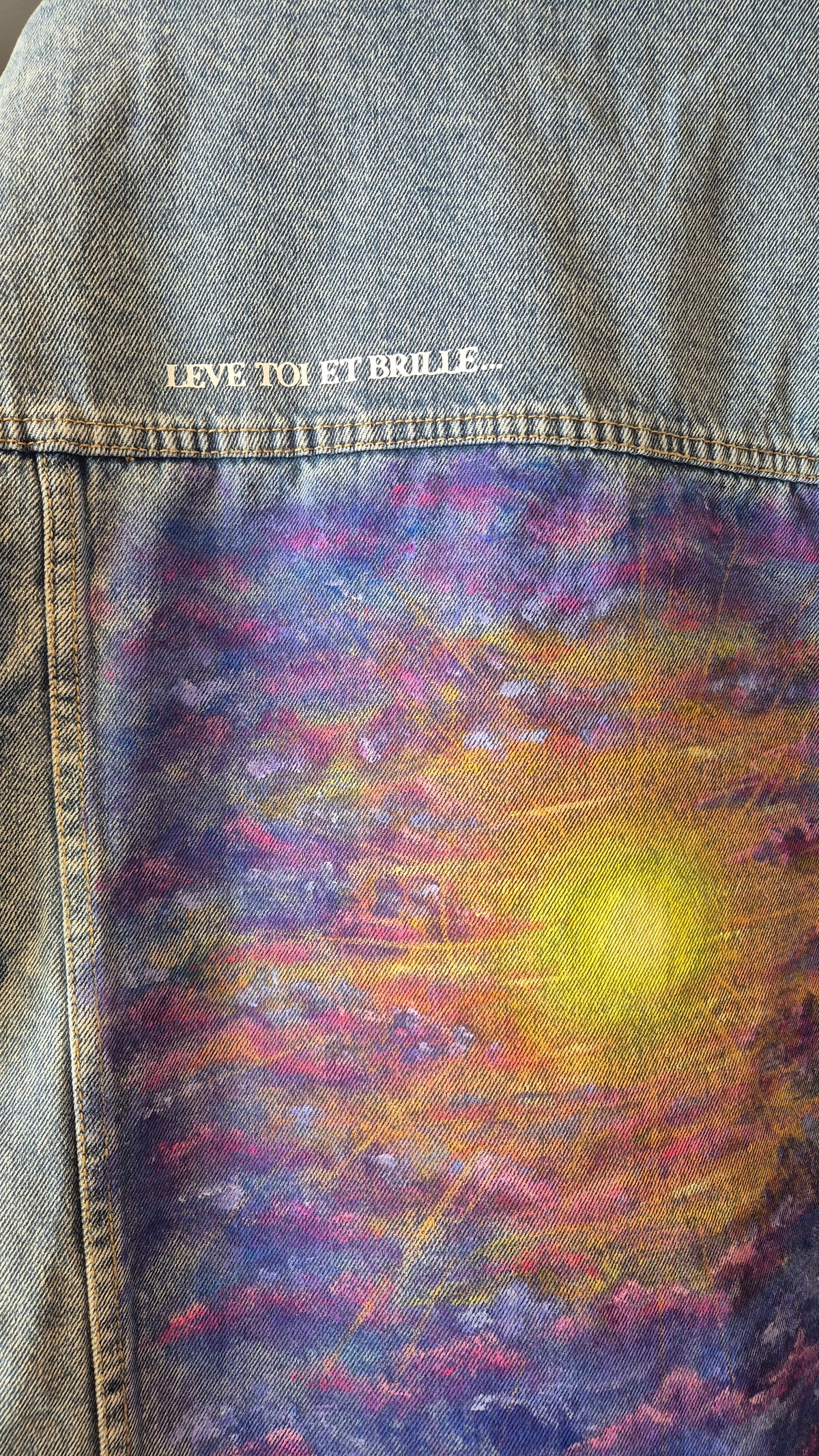 Veste en jeans "Lève toi et brille"