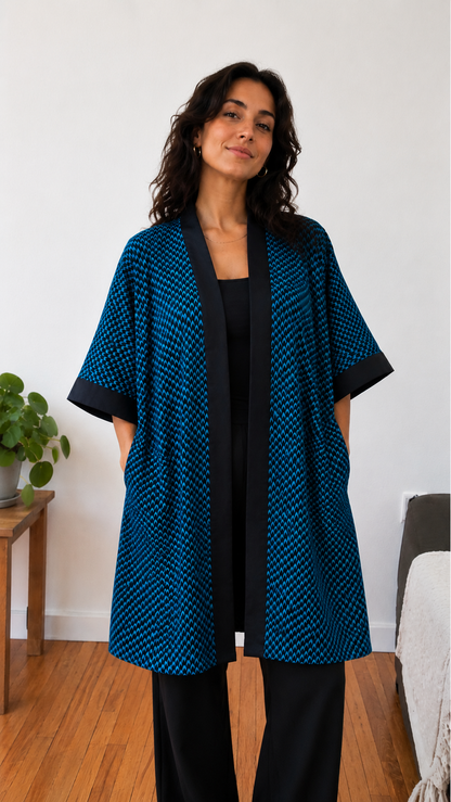 Kimono "Revêtue d'un Manteau"