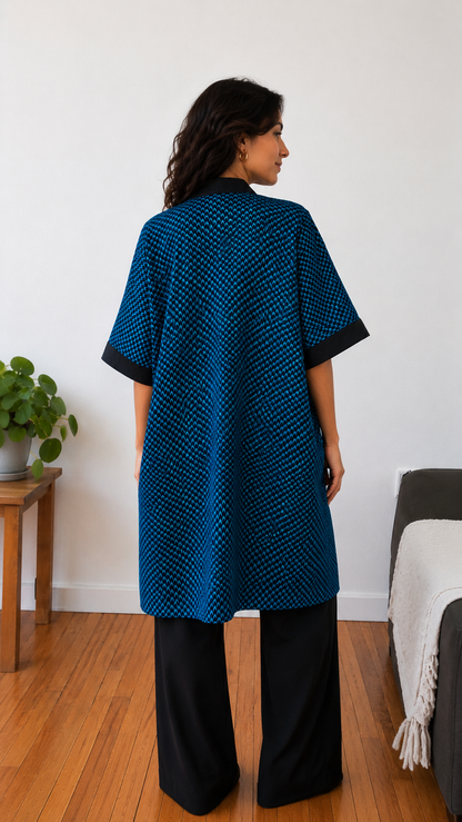 Kimono "Revêtue d'un Manteau"