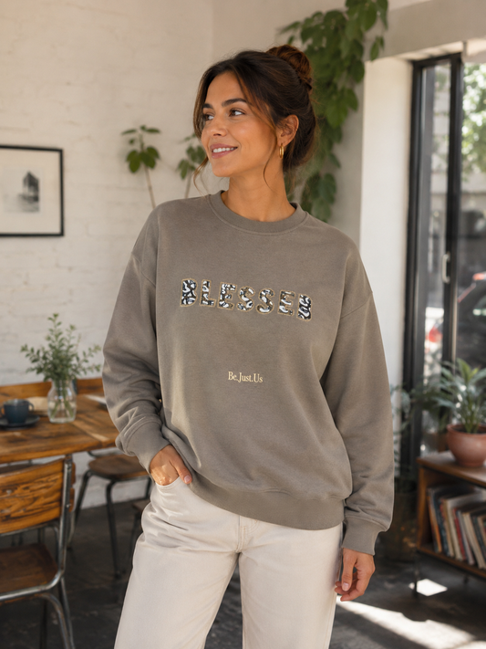 Sweat Oversize kaki “Blessed”