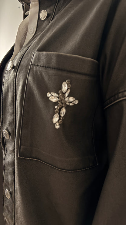 Surchemise en similicuir "Croix de strass"