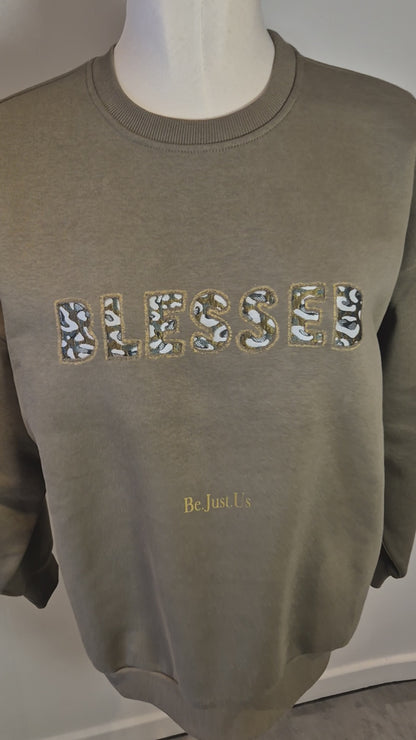 Sweat Oversize gris “Blessed”